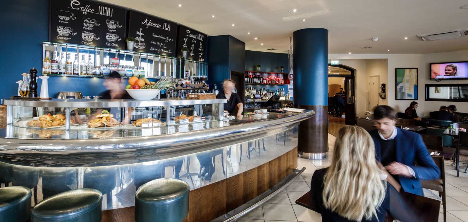 Café Bar at The Pomme d’Or Hotel
