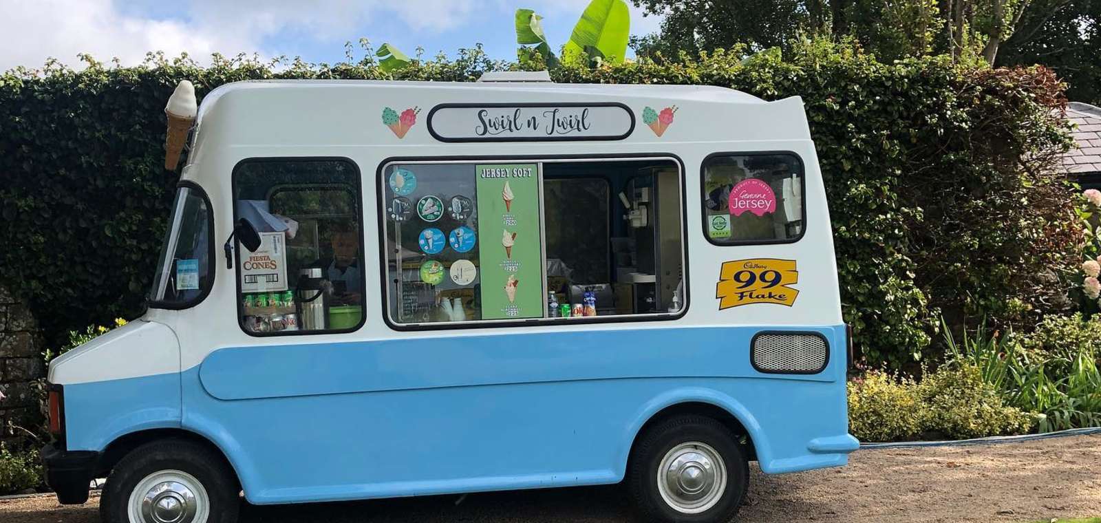 Swirl ‘n’ Twirl