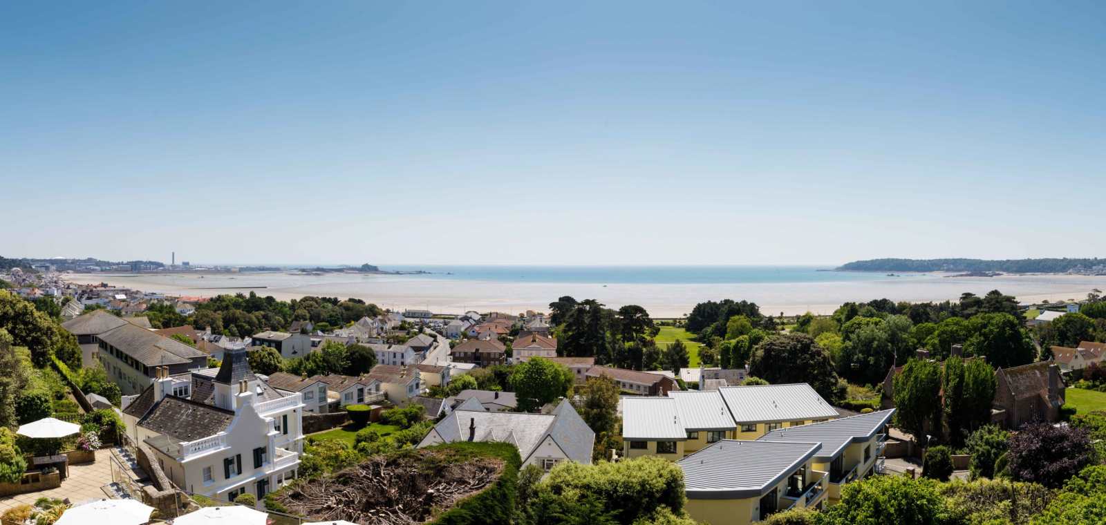 Cristina Hotel Jersey View