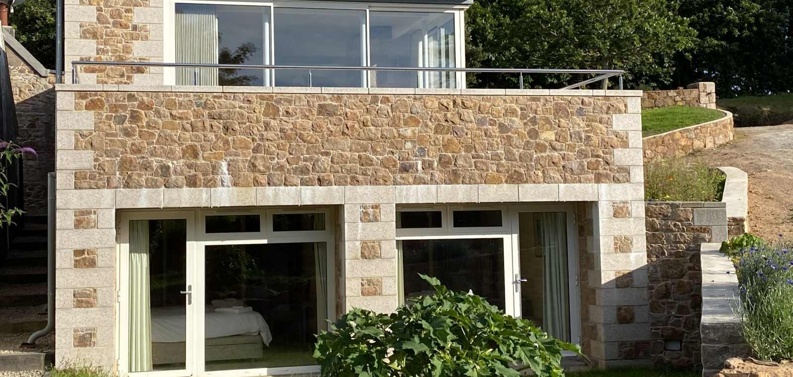 Croix Maison