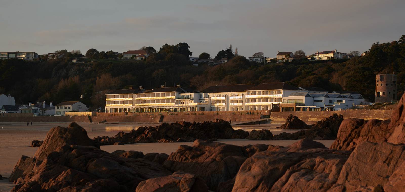 L’Horizon Beach Hotel & Spa