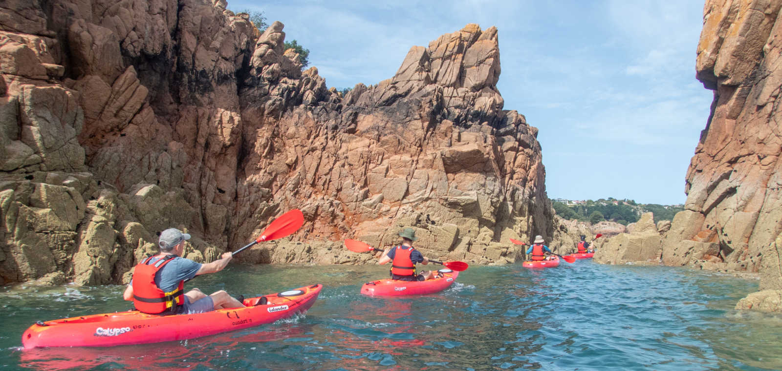 2 Hour Coastal Kayaking Tour
