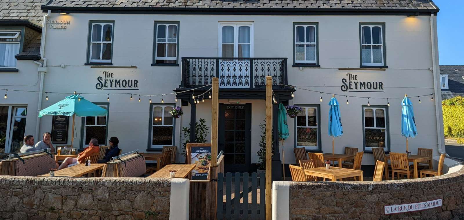 The Seymour Pub & Restaurant