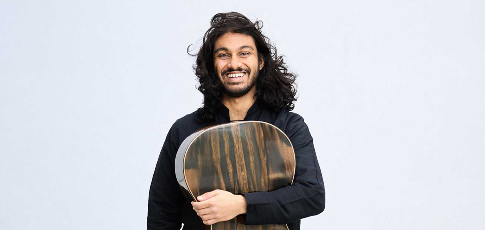 Amici Artium: Samrat Majumder (guitar)