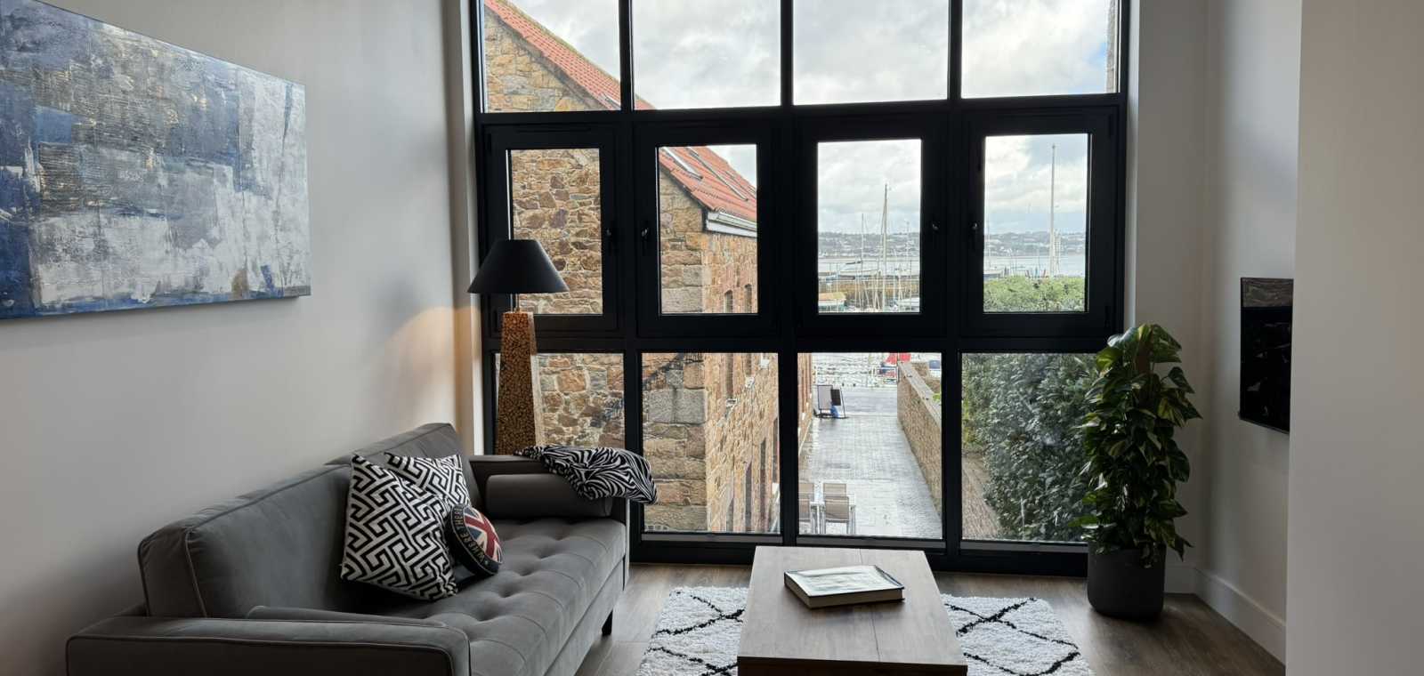 Harbour Loft Self Catering Apartments
