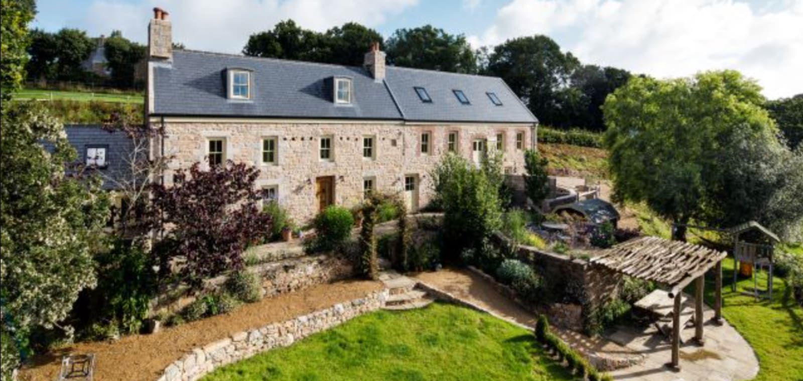 Tea Field Cottages – Matcha
