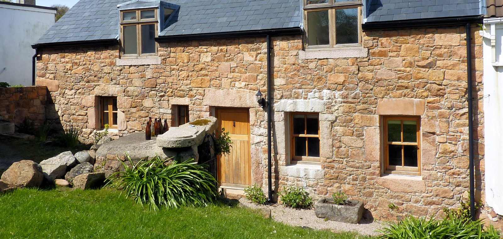 Le Croix Cottage