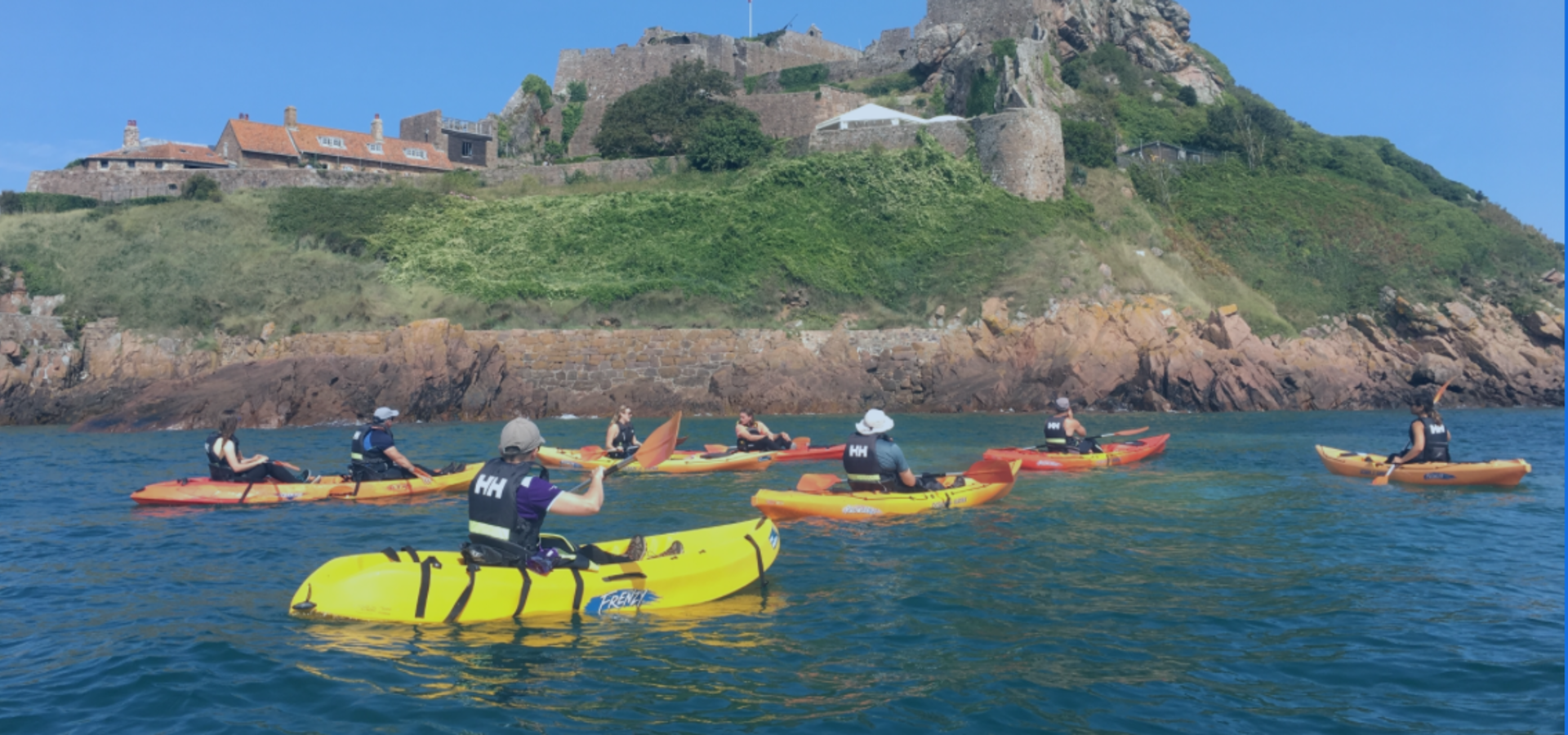 kayaking behind castle