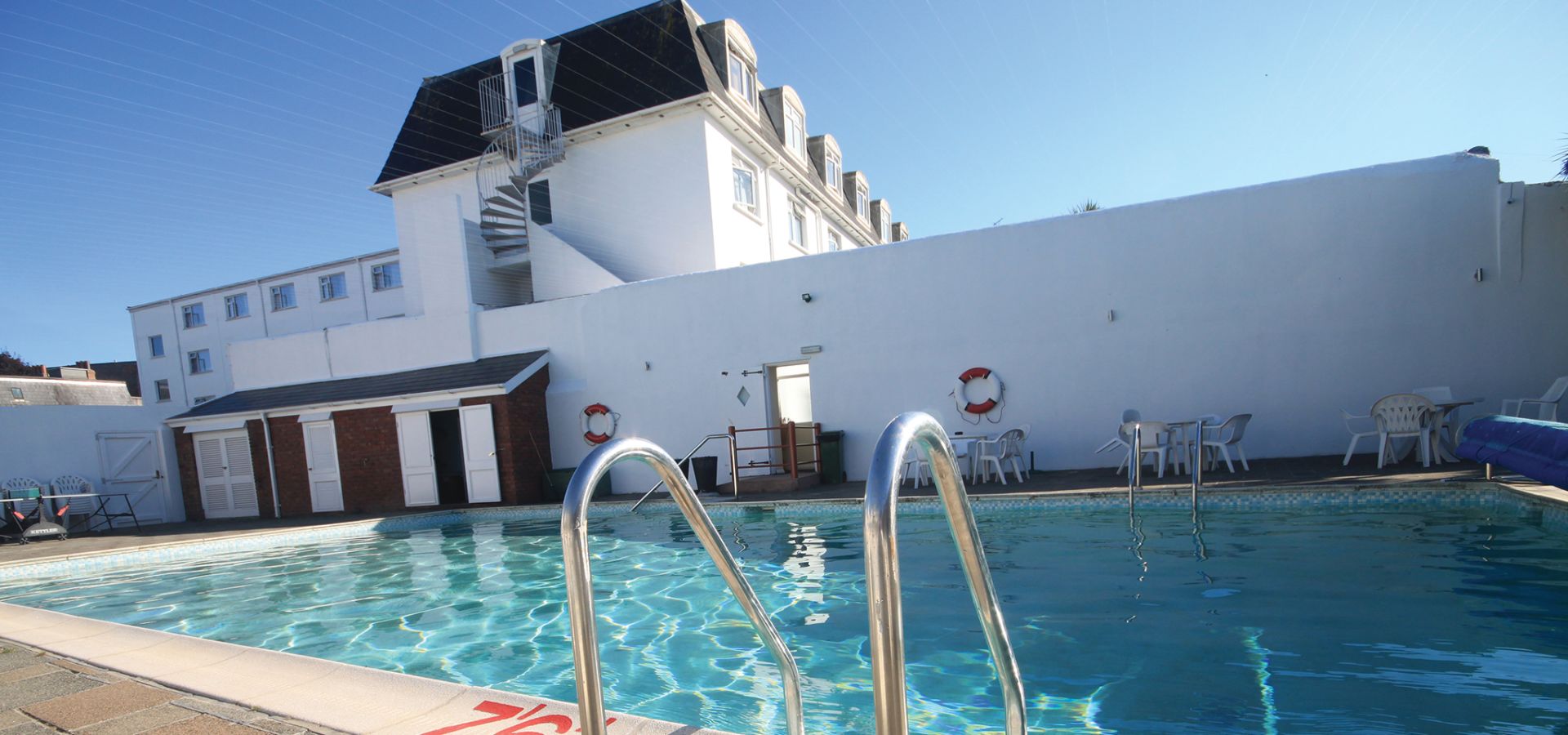 Norfolk Hotel Jersey heated outdoor pool