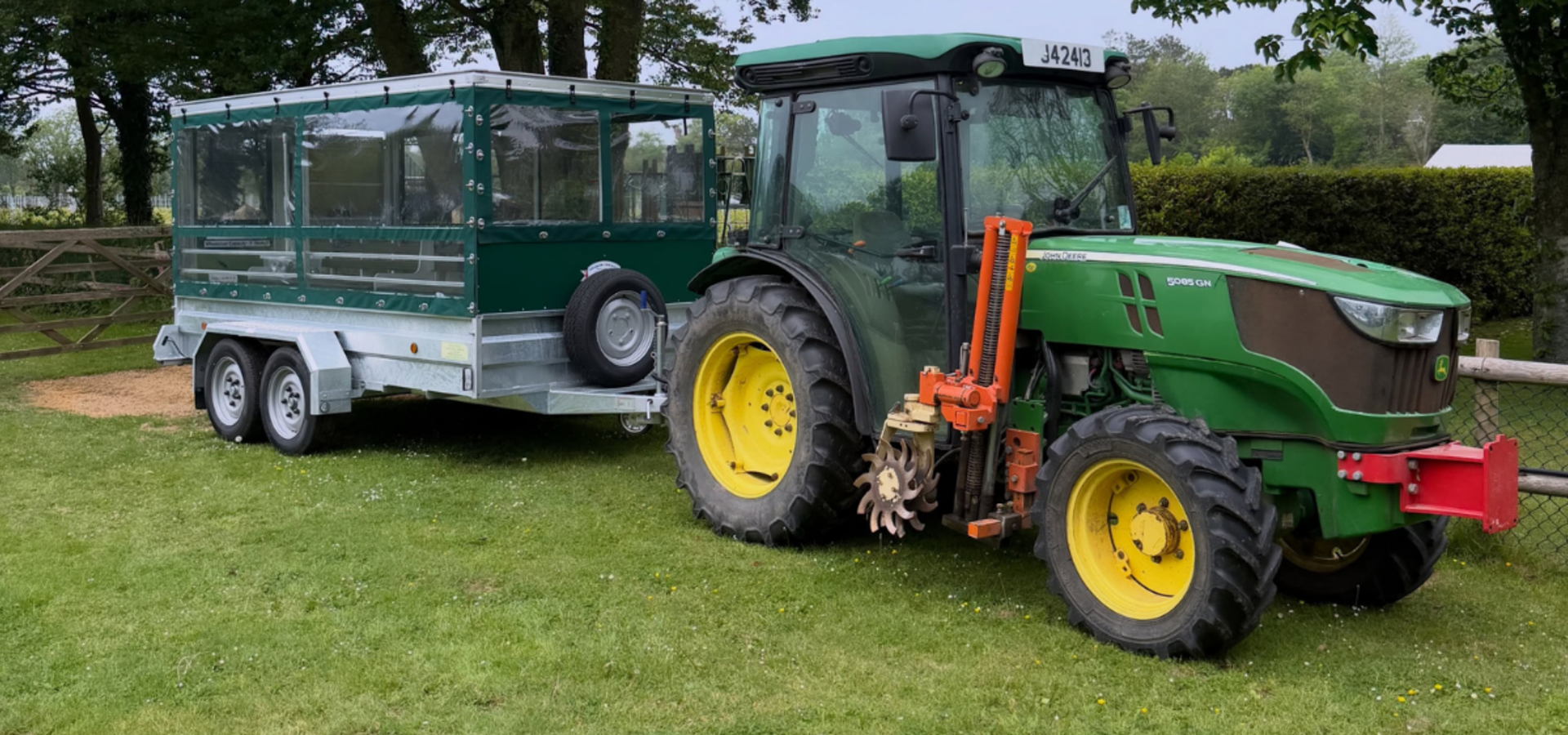 Tractor Rides at La Mare Wine Estate