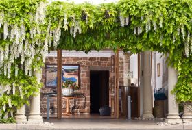 Atlantic Hotel Entrance
