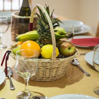 Fruit basket