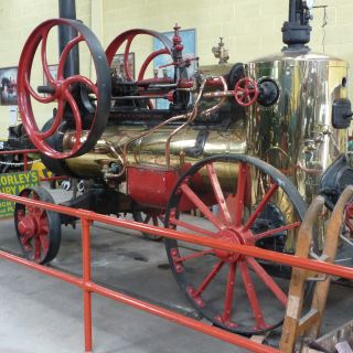 Merlin portable steam engine