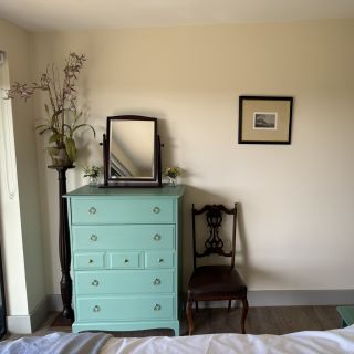 Master bedroom detail