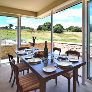 Fine Dining at Villa De La Croix