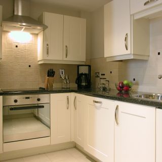 liberty wharf apartments kitchen