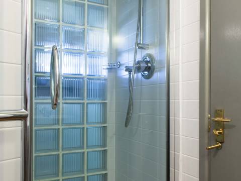 Radio Tower Bathroom shower