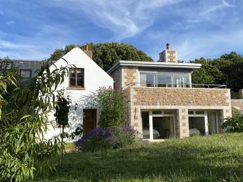 Croix Maison with Croix Cottage next door