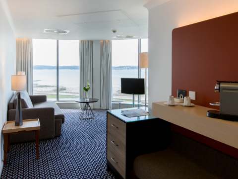 Panoramic Suite