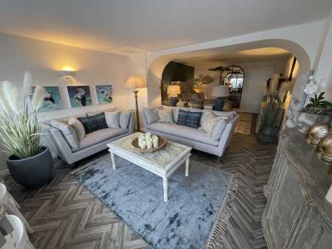 Lounge detail