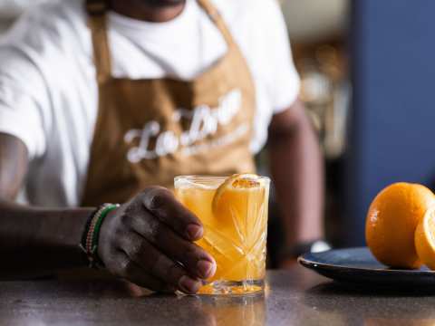 La Brise Kitchen, Bar & Coffee Shop