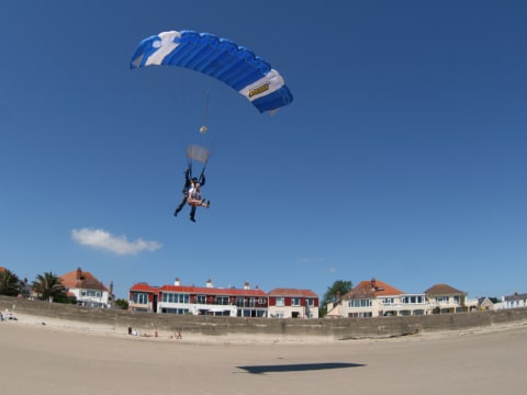 Another successful landing at St. Aubin