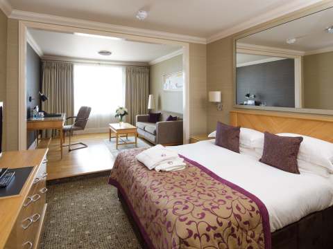 Premier room