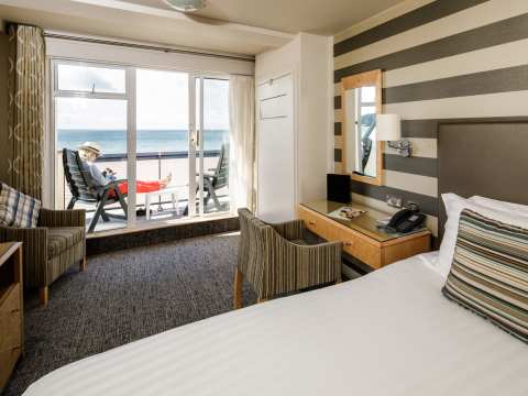 Triple Sea View Balcony Room