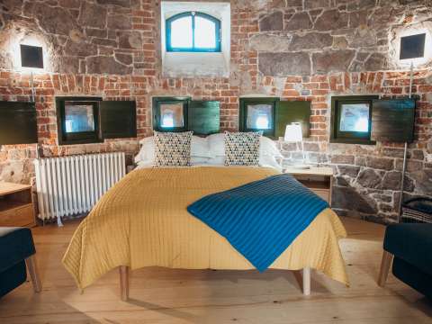 Bedroom of Archirondel Tower