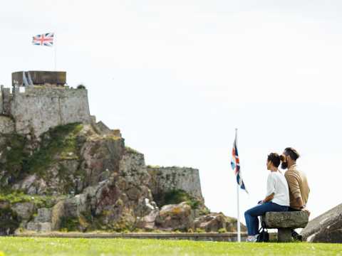 seating on castle green