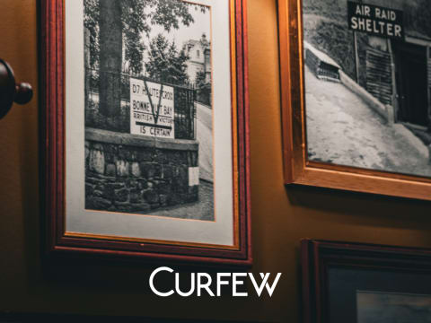Photo frames featuring local 1940s images