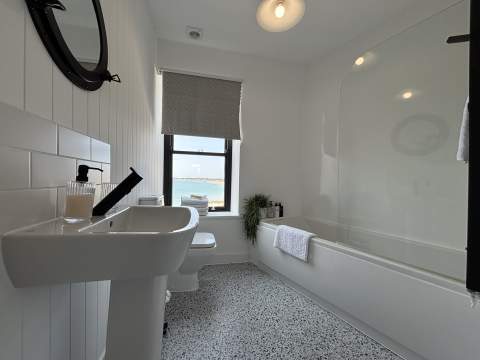 Ensuite Bathroom
