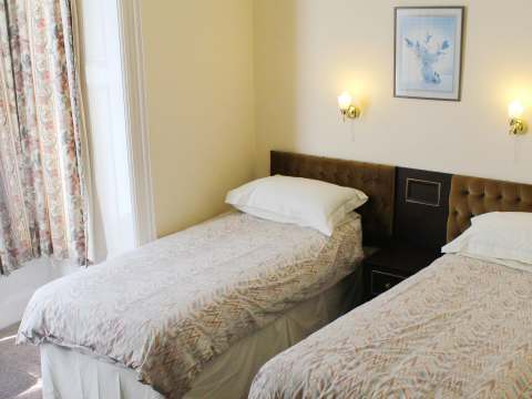 Twin Bedroom