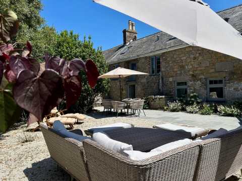 La Robeline alfresco area