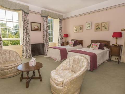 Twin bedroom 1