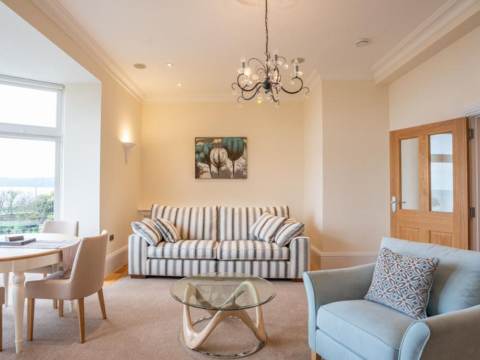 Lounge and dining area
