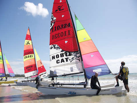 Activities around St. Aubin