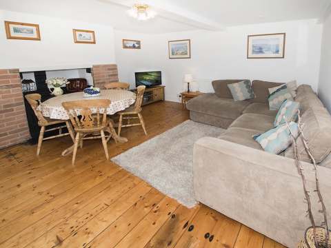 Lounge and dining room