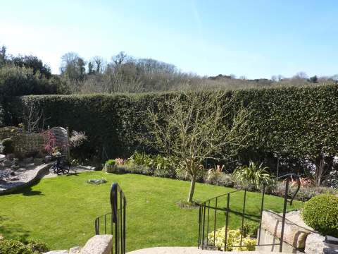 Rondi Garden Apartment
