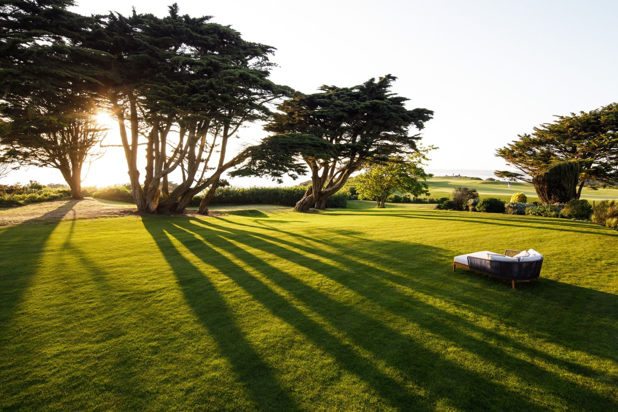 Roaming gardens at The Atlantic Hotel