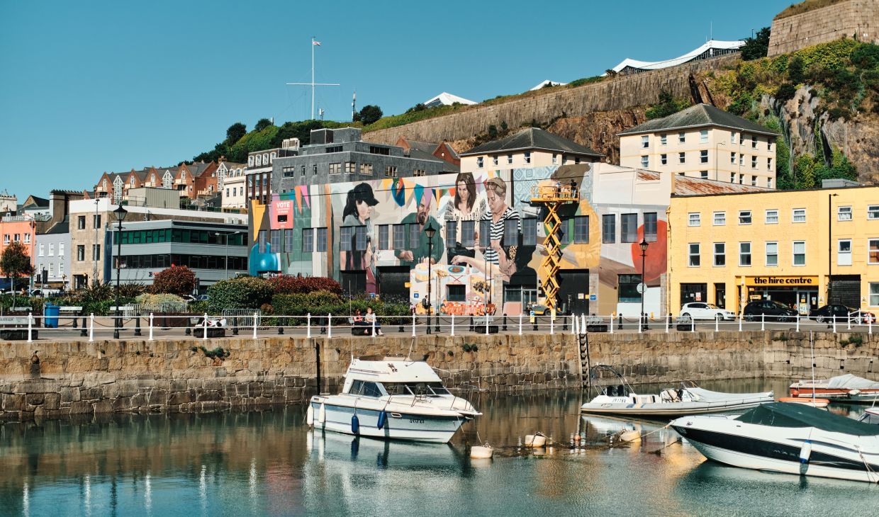 Large scale mural next to a harbour
