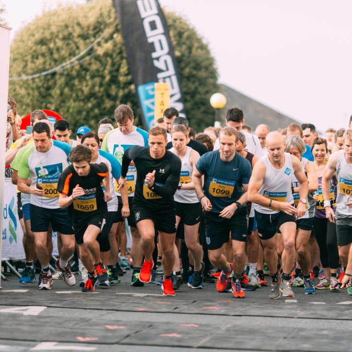 Jersey marathon runners at the starting line